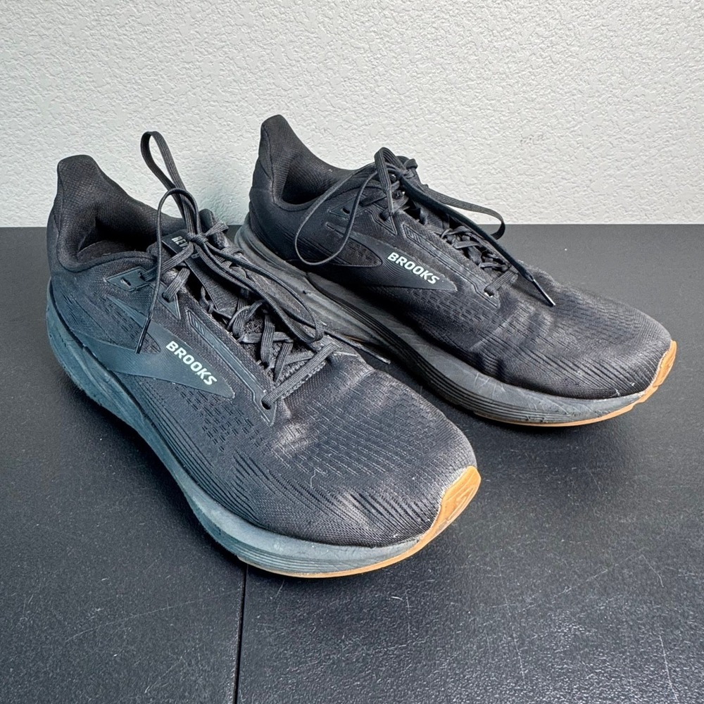 Brooks Revel 8 Mens Running Shoes Black Gum Road Sneakers Low Top 13